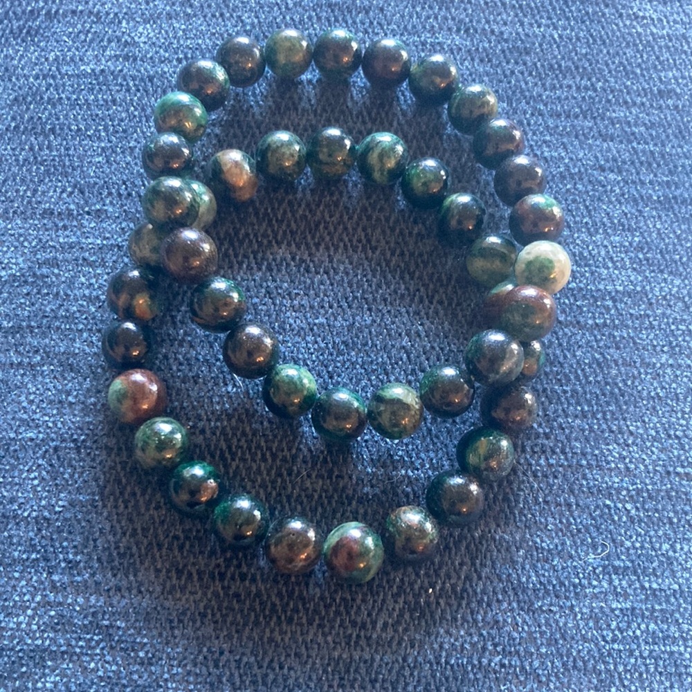 Green Serpentine Stretch Bracelet